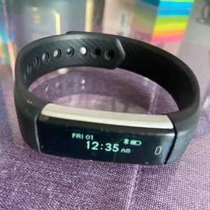 Fitness Tracker Watch